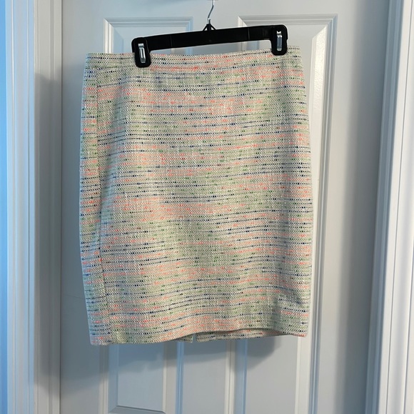 J. Crew Factory Dresses & Skirts - J.Crew Factory Pencil Skirt - Size 8 - Neon Tweed - EUC